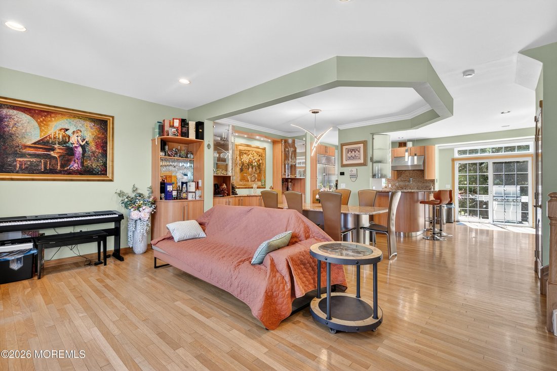 Condo in Marlboro Township, New Jersey, United States 2 - 17945492