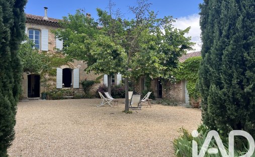 Casa en San Julián, Provenza-Alpes-Costa Azul, Francia 1