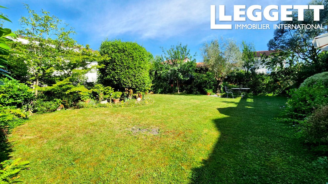 House in Talence, Nouvelle-Aquitaine, France 3 - 18064272
