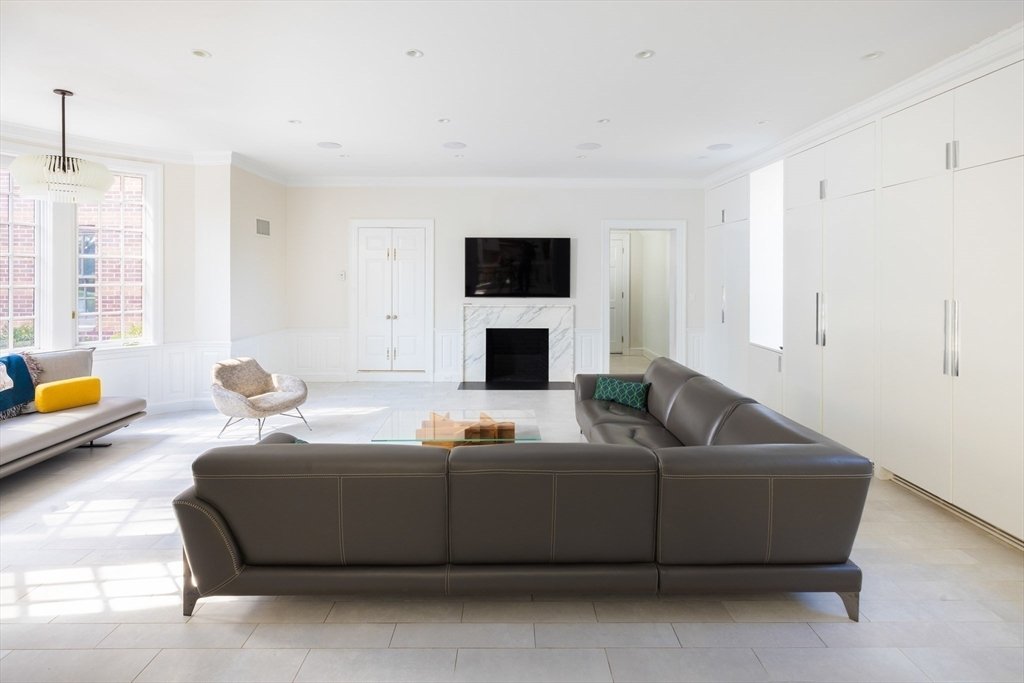 House in Brookline, Massachusetts, United States 5 - 18064759
