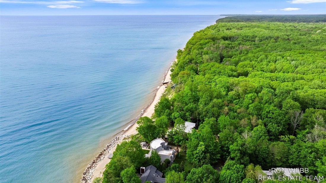 House in Fennville, Michigan, United States 5 - 18061657