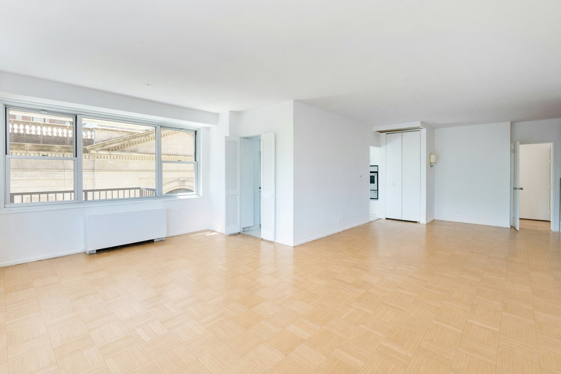 Co Op in New York, New York, United States 5 - 18057141