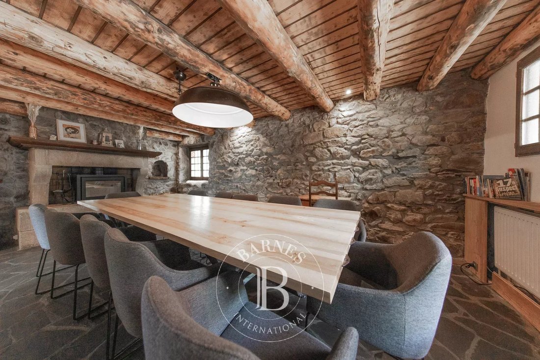 Chalet in Montriond, Auvergne-Rhône-Alpes, France 5 - 18063660