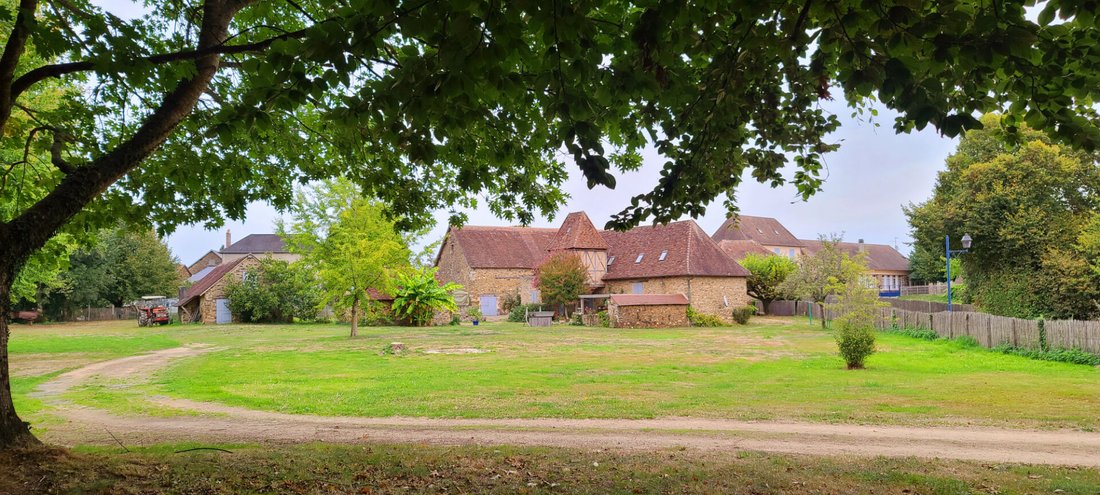 Villa in Nord, Saint-Yrieix-la-Perche, France 1 - 18064914