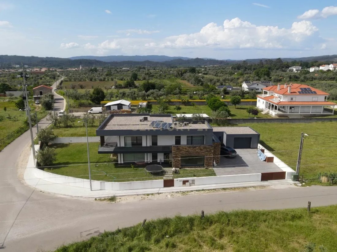 Villa à Gandaras, District de Coimbra, Portugal 1 - 17817632