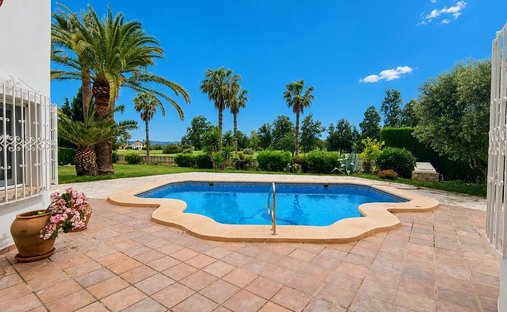 Villa in Oliva, Valencian Community, Spain 1