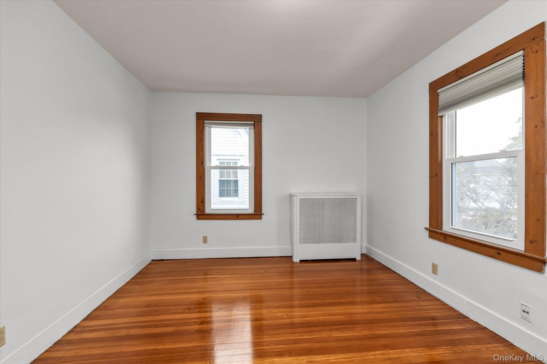 Lynbrook, New York, United States 5 - 18063876