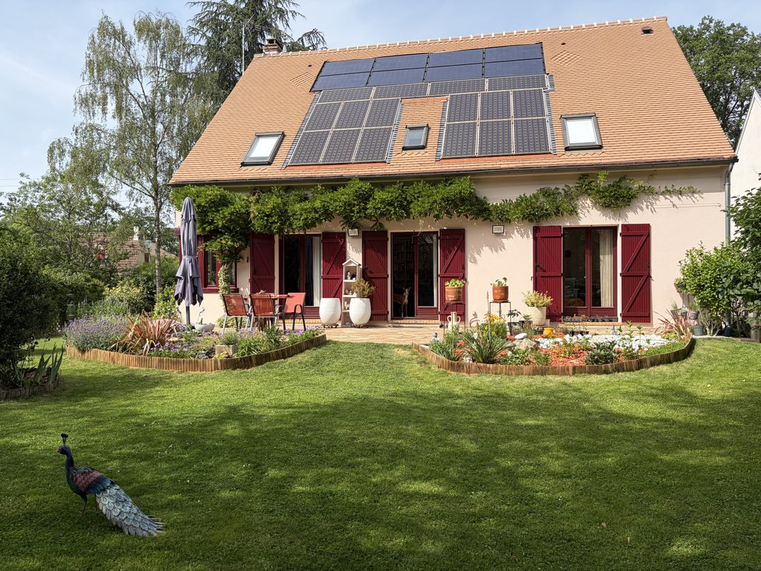 House in Le Mesnil-Saint-Denis, Ile-de-France, France 2 - 18064037