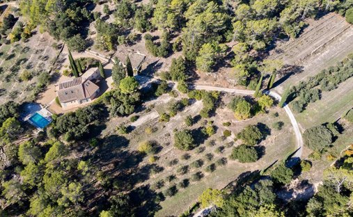 Estate in Carcès, Provence-Alpes-Côte d'Azur, France 1