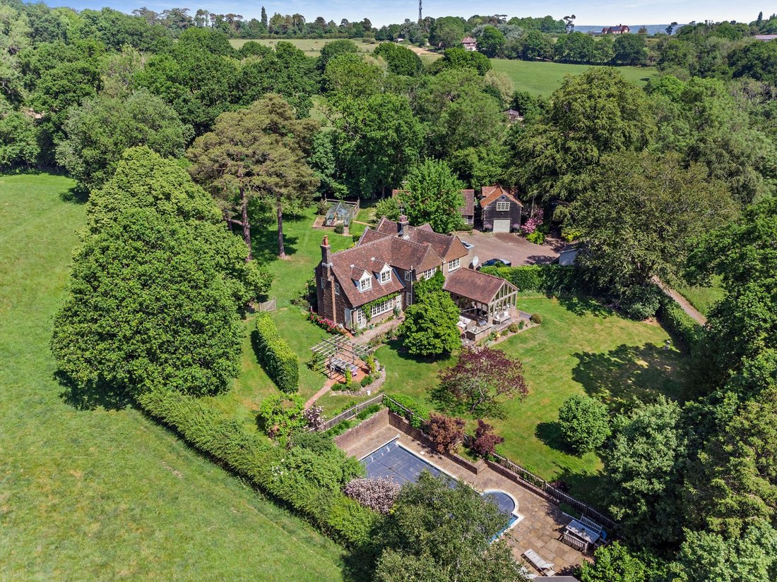 House in East Sussex, England 2 - 18063040