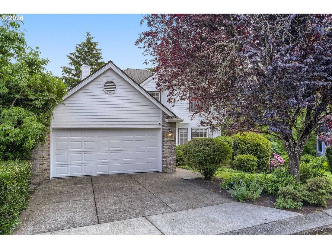 House in Lake Oswego, Oregon, United States 2 - 18062766