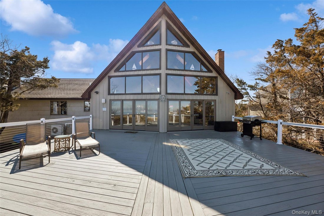 House in Mount Sinai, New York, United States 4 - 17397574
