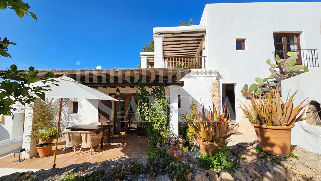 Farm Ranch in Jesus, Santa Eularia des Riu, Balearic Islands 5 - 18063442