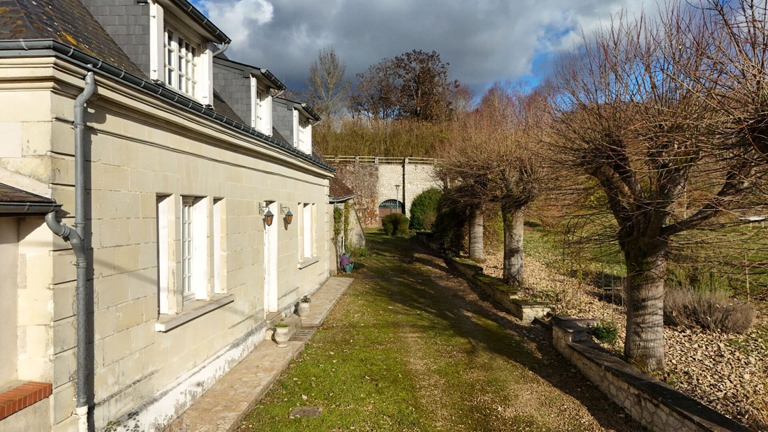Villa in Luynes, Centre-Val de Loire, France 3 - 18064917