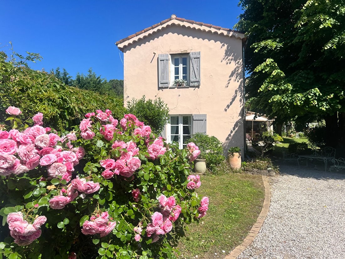 Villa in Tanneron, Provence-Alpes-Côte d'Azur, France 1 - 18064947