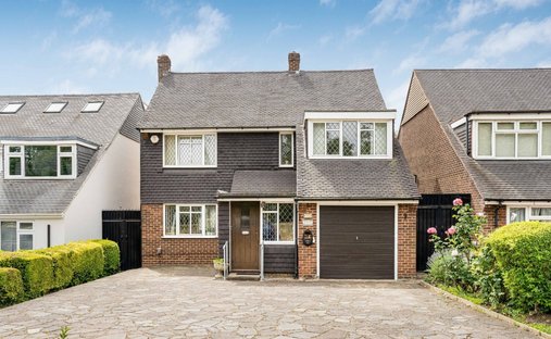 Haus in Groß Stanmore, London Borough of Harrow, England 1