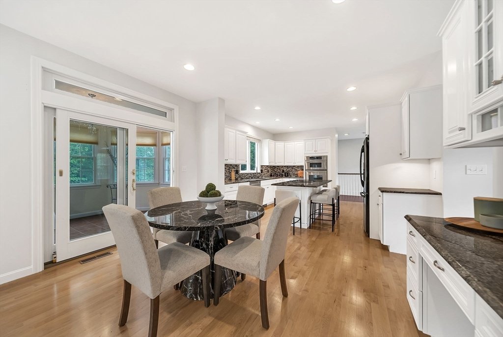 House in Framingham, Massachusetts, United States 4 - 18063365