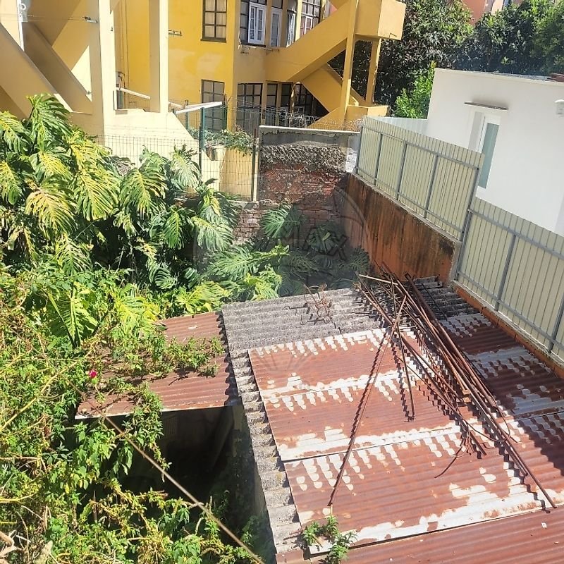 Autres à Sao Domingos de Benfica, Lisbonne, Portugal 3 - 18064384
