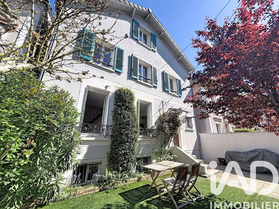 House in Agent Sarre-Centre-Les Vallées-La Garenne, Colombes, France 1 - 18065346