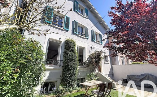 House in Agent Sarre-Centre-Les Vallées-La Garenne, Colombes, France 1