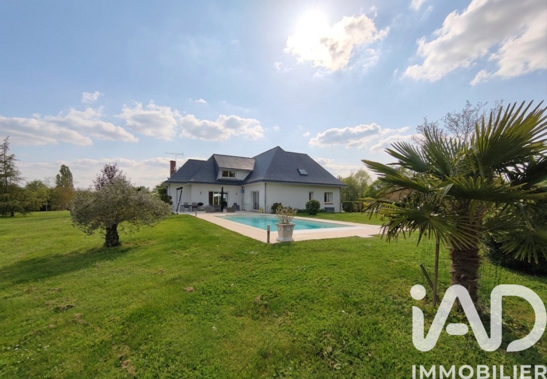 House in Saint-Martin-sur-Ocre, Centre-Val de Loire, France 1 - 17713868