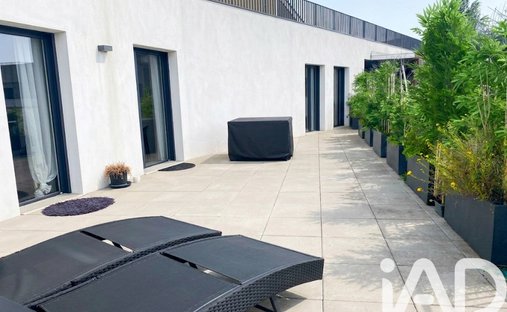 Apartment in Les Coteaux, Bry-sur-Marne, France 1