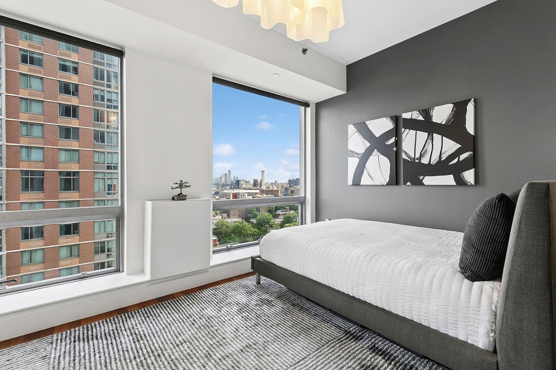 Condo in New York, New York, United States 2 - 18063845