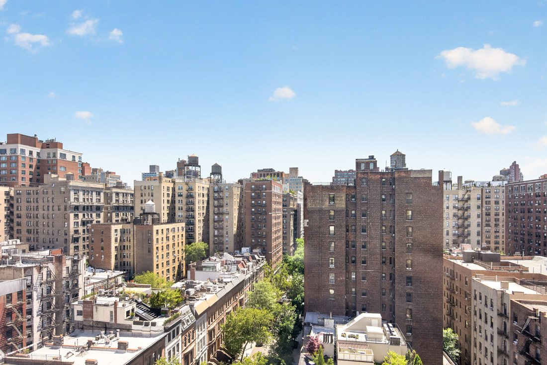 Co Op in New York, New York, United States 4 - 18063857