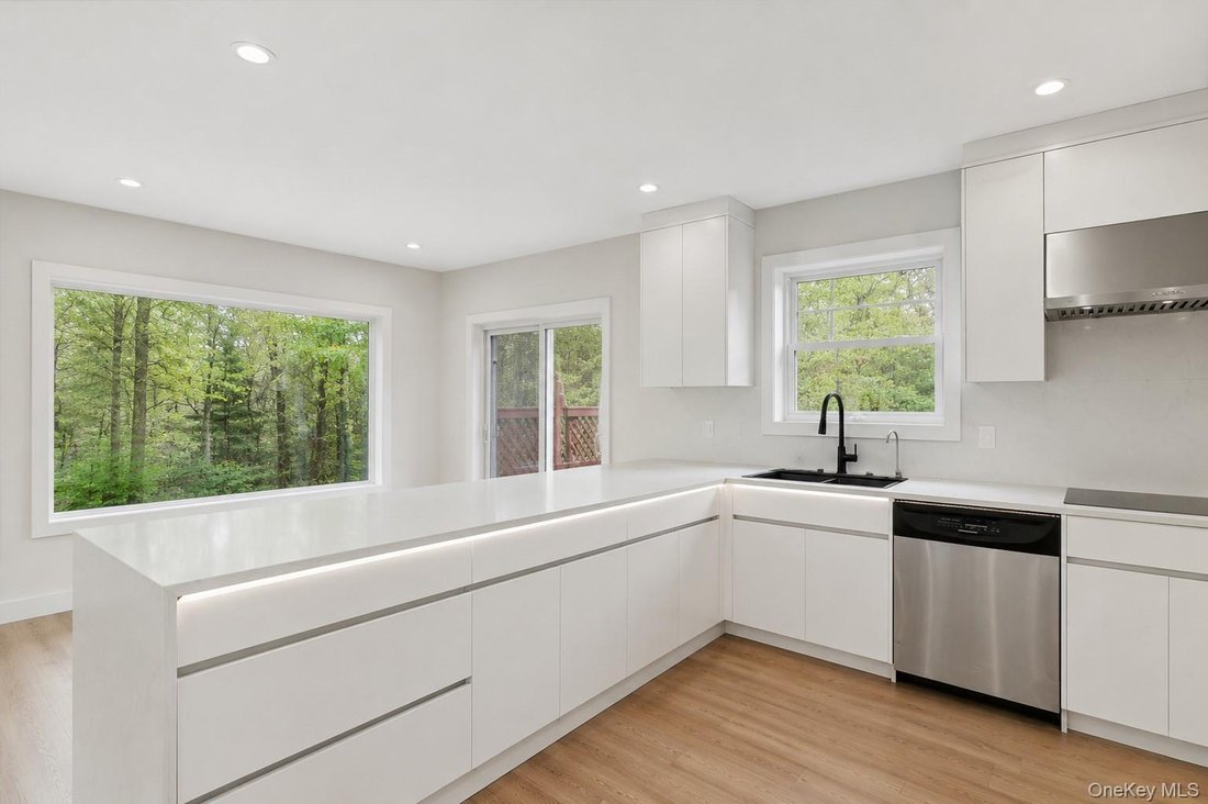 House in Ridge, New York, United States 3 - 17918056