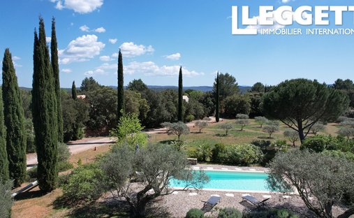 Maison à Cotignac, Provence-Alpes-Côte d'Azur, France 1