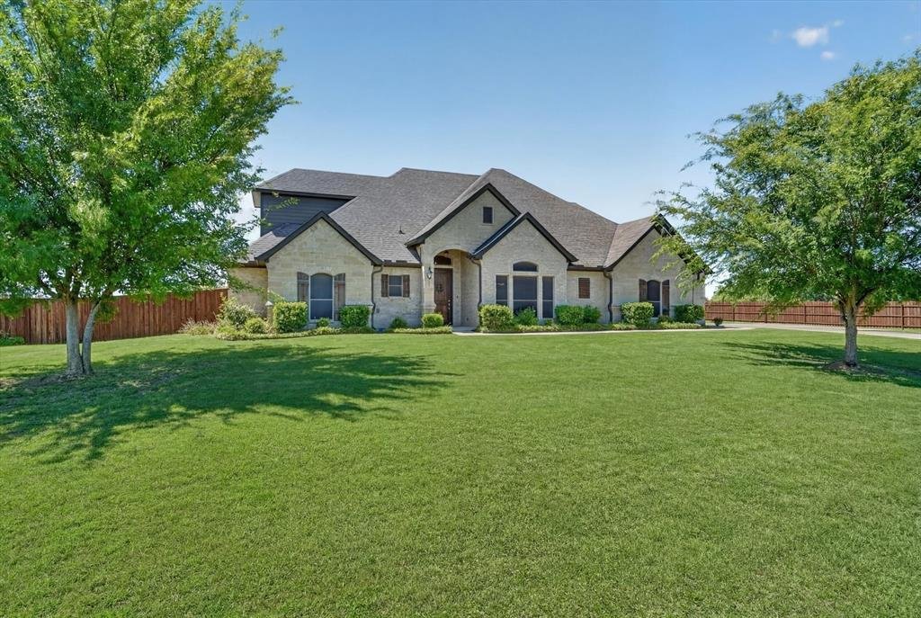 House in Azle, Texas, United States 2 - 18063518