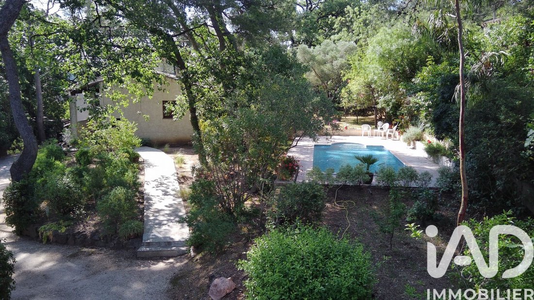 House in La Garde, Provence-Alpes-Côte d'Azur, France 1 - 17545775
