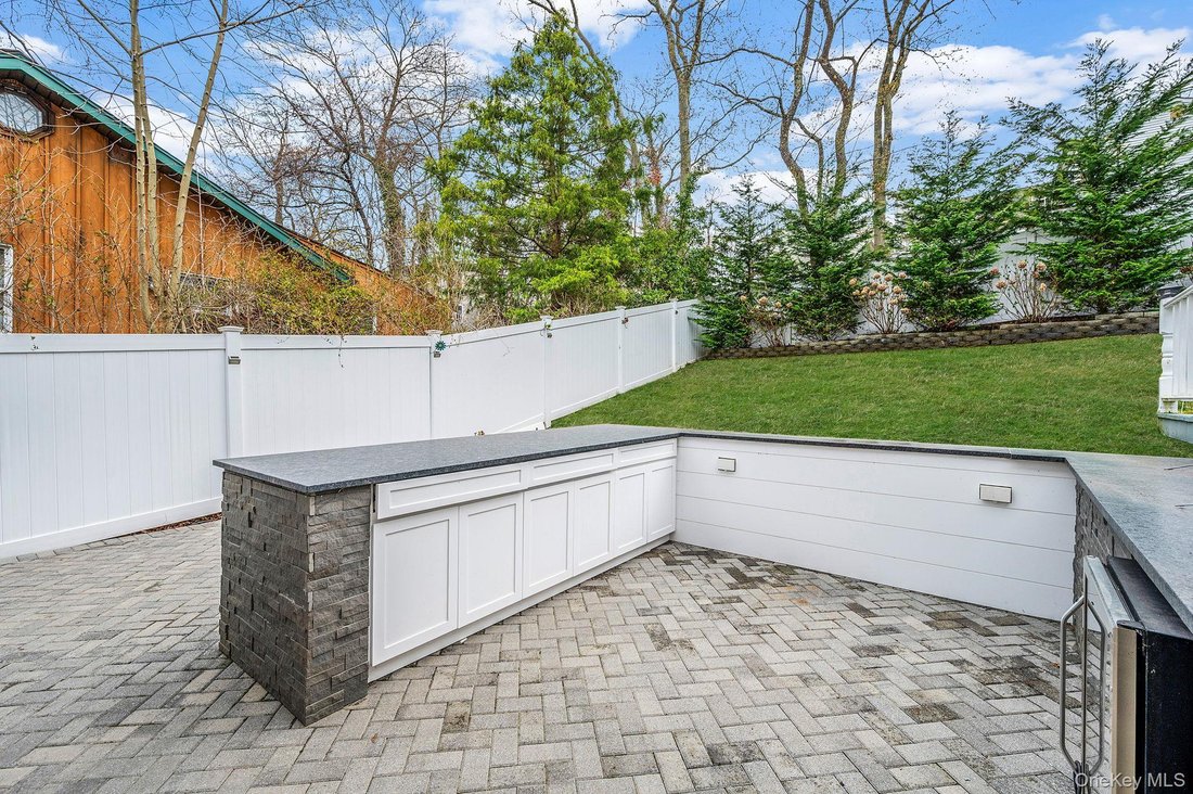 House in Rocky Point, New York, United States 5 - 17694509