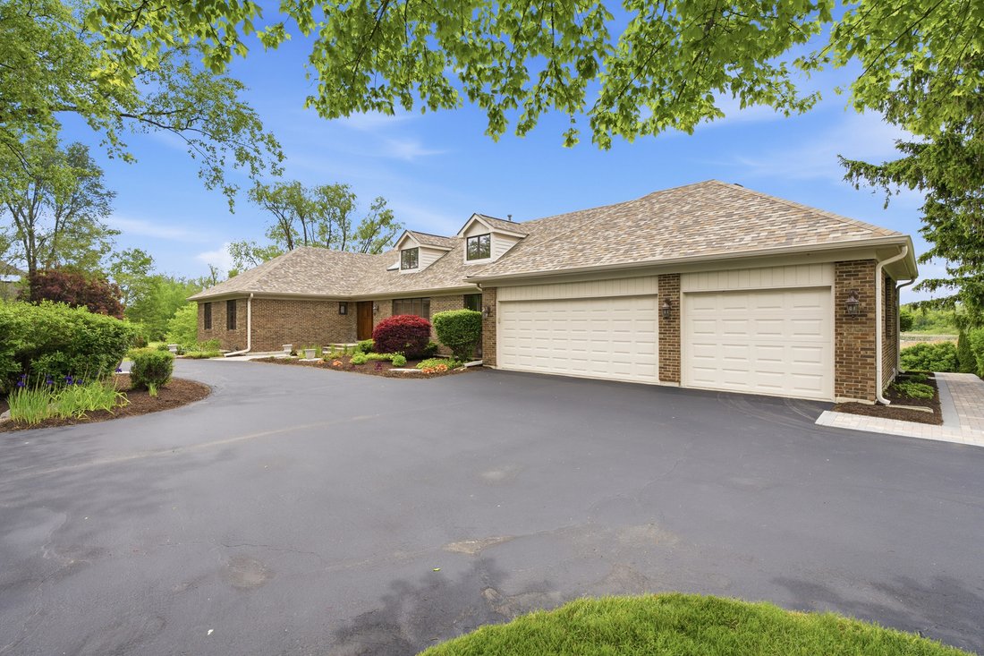 House in Barrington Hills, Illinois, United States 4 - 18063478