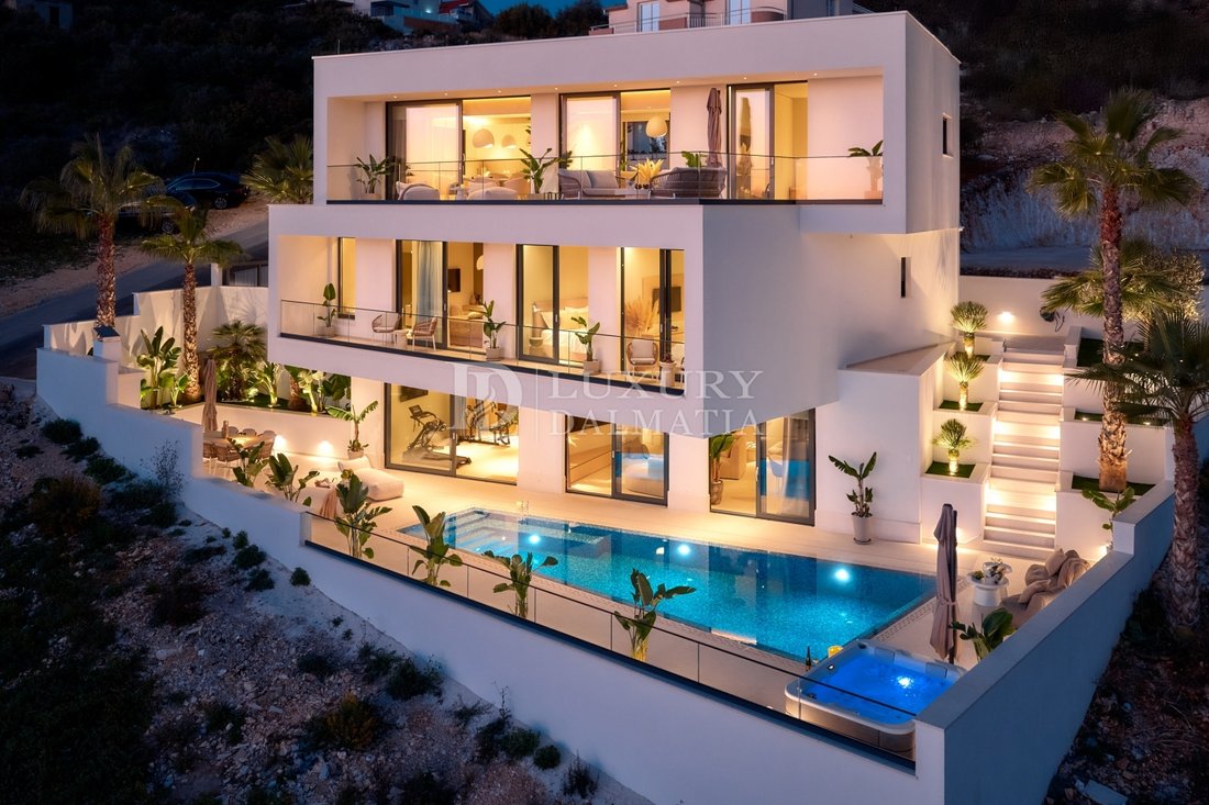 House in Okrug Gornji, Split-Dalmatia County, Croatia 1 - 18061294