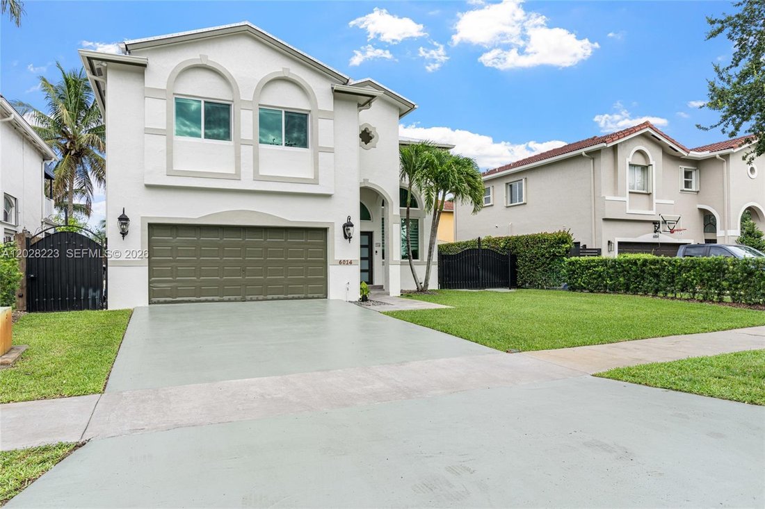 House in Miami, Florida, United States 3 - 18062769