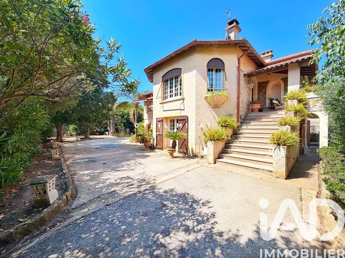 House in Coste Chaude-Mauveou, La Seyne-sur-Mer, France 1 - 18065404