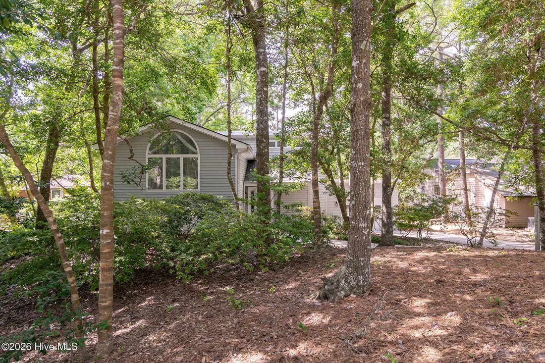House in Pine Knoll Shores, North Carolina, United States 3 - 18063155