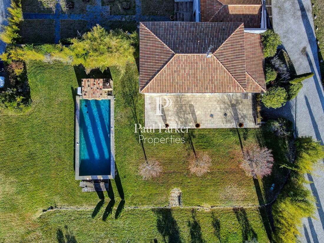 Villa in Granettes-Jauberte-Sainte Anne, Aix-en-Provence, France 2 - 17902456