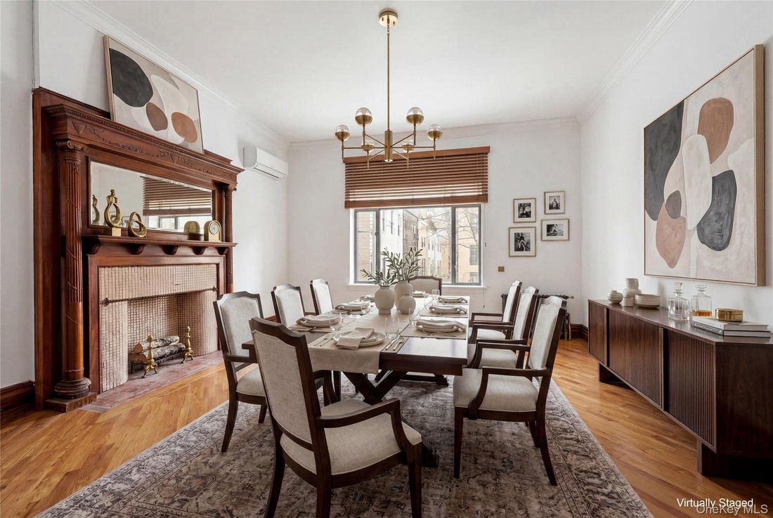 House in New York, New York, United States 3 - 17064238