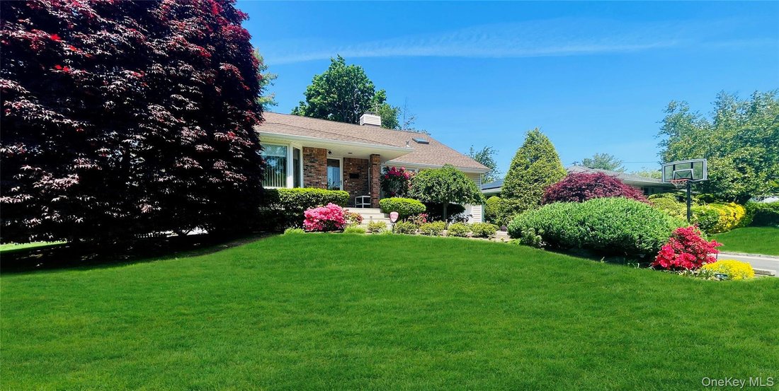House in Jericho, New York, United States 2 - 17948396