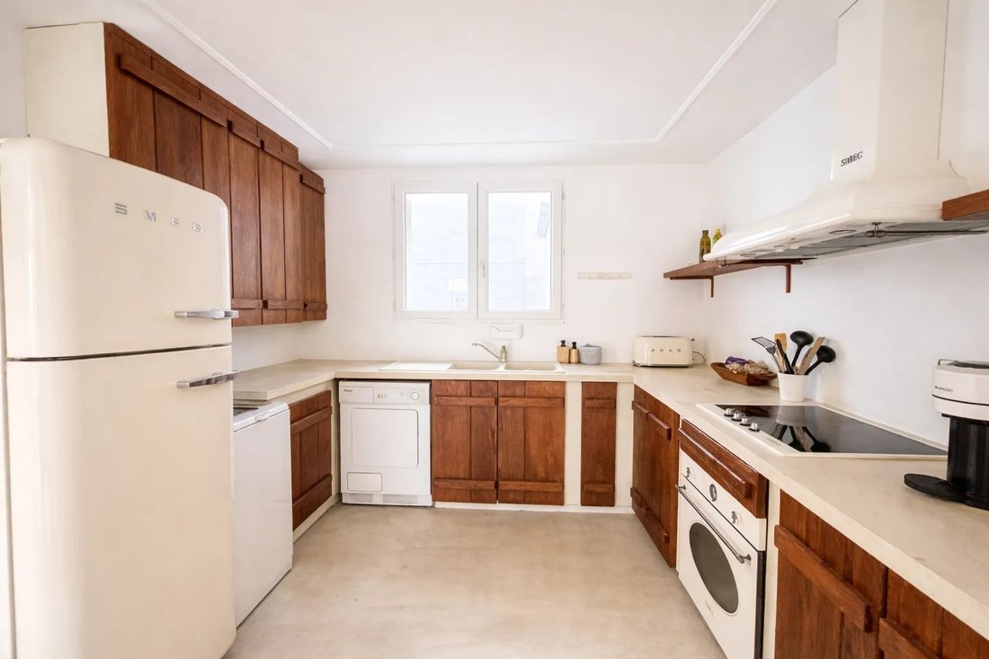 Apartment in Lorette-Martyrs, Paris 9e Arrondissement, Paris 2 - 18064390