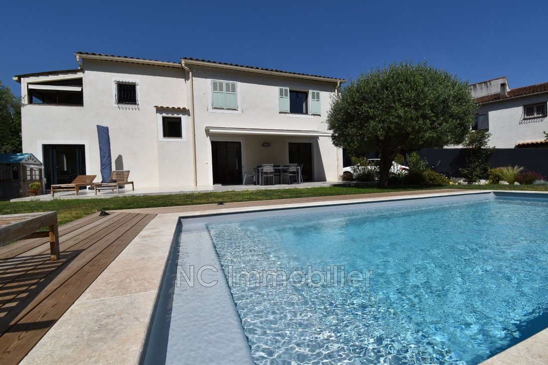 Villa in Centre du Village, La Colle-sur-Loup, France 1 - 17345094