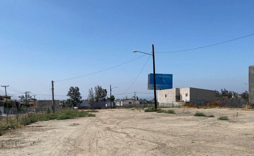Land in Tijuana, Baja California, Mexiko 1