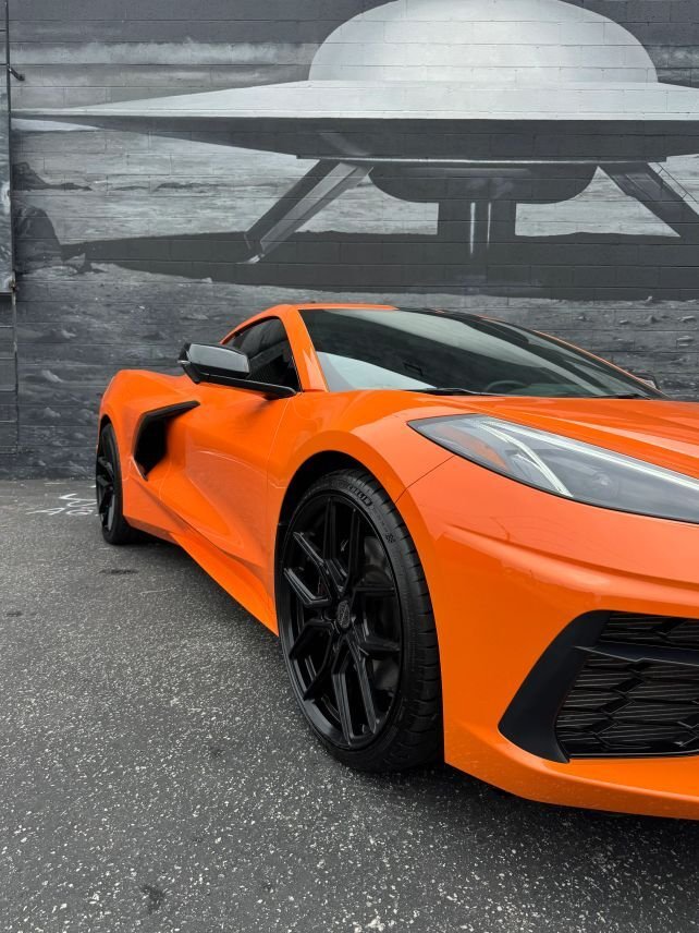 Coupe in Burbank, CA, United States 3 - 18061865