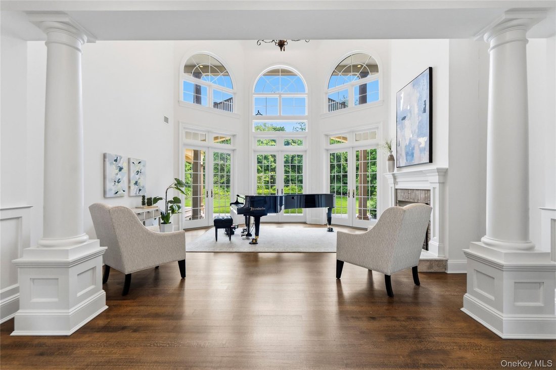 House in Syosset, New York, United States 4 - 18037674