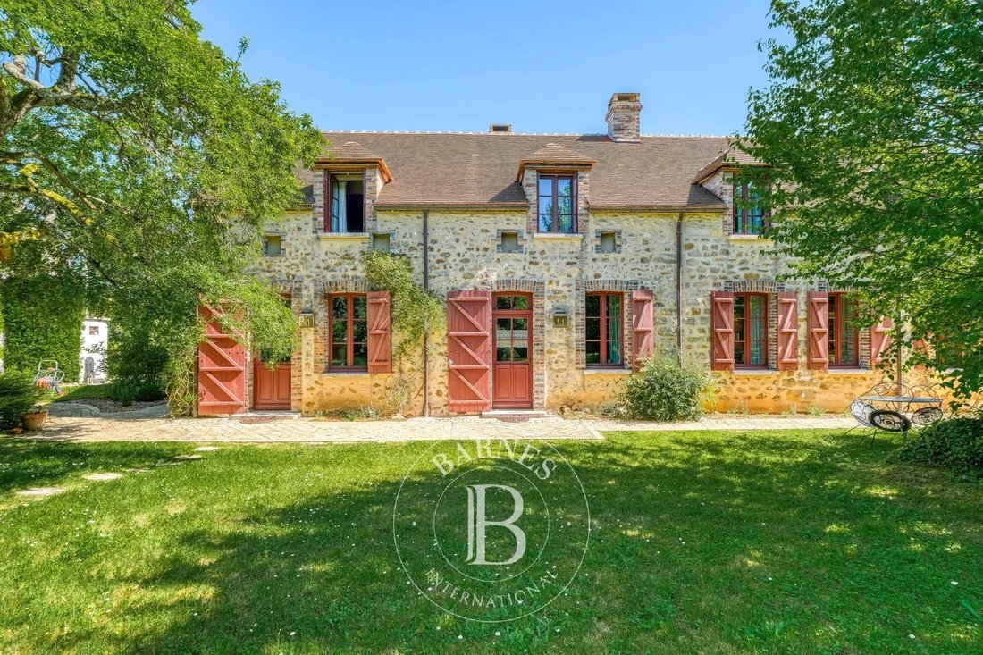 Maison à Centre Ville Nord Ouest, Fontainebleau, France 2 - 18061481