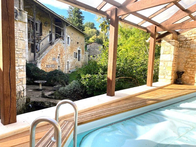 House in Chasseneuil-sur-Bonnieure, Nouvelle-Aquitaine, France 4 - 18063379