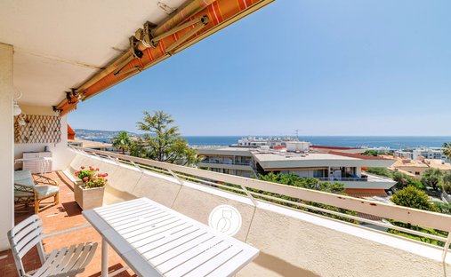 Apartment in Lanterne, Nice, France 1