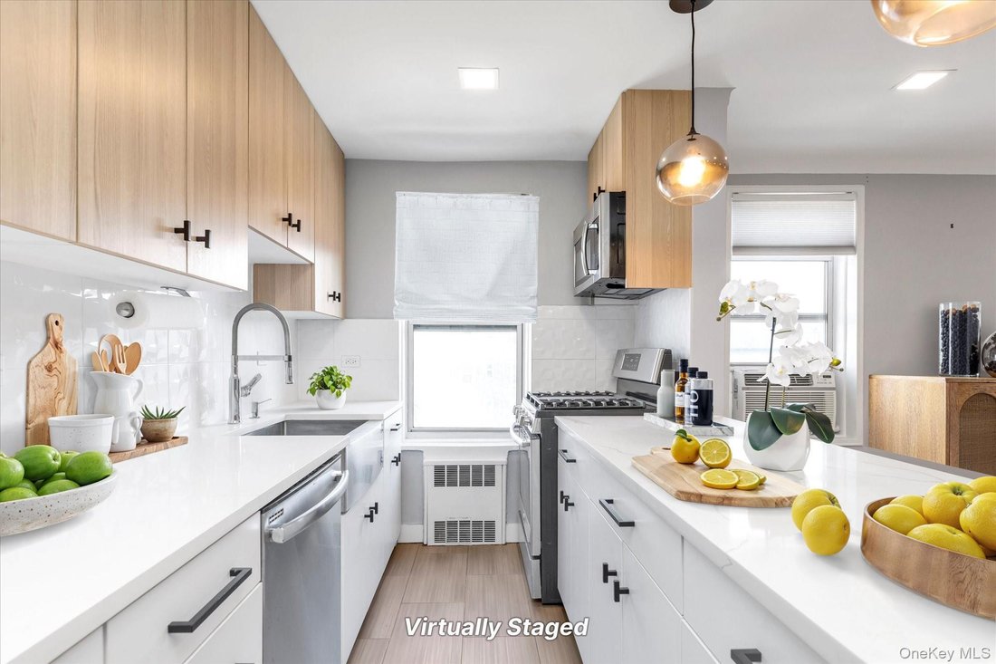 Co Op in New York, New York, United States 3 - 17471702